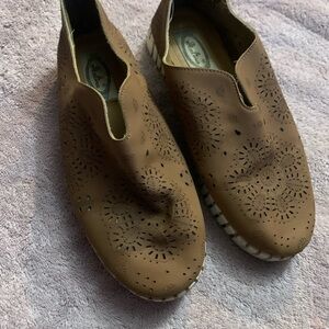 Italina Brown decorated Loafers size 8